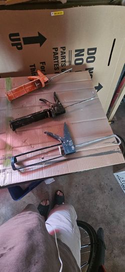 3 Caulk Guns