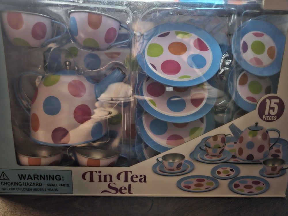 NEW TIN TEA SET , EVERETT