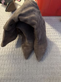 Vince Camuto Taupe Slouch Suede Boots – Size 8
