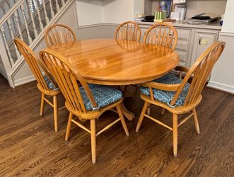 Farmhouse Solid Oak Dining Table and Six Chairs