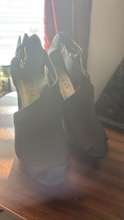 Guess High heels