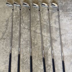 Taylor made 2025 Stealth HD Irons