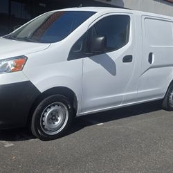 2015 Nissan NV