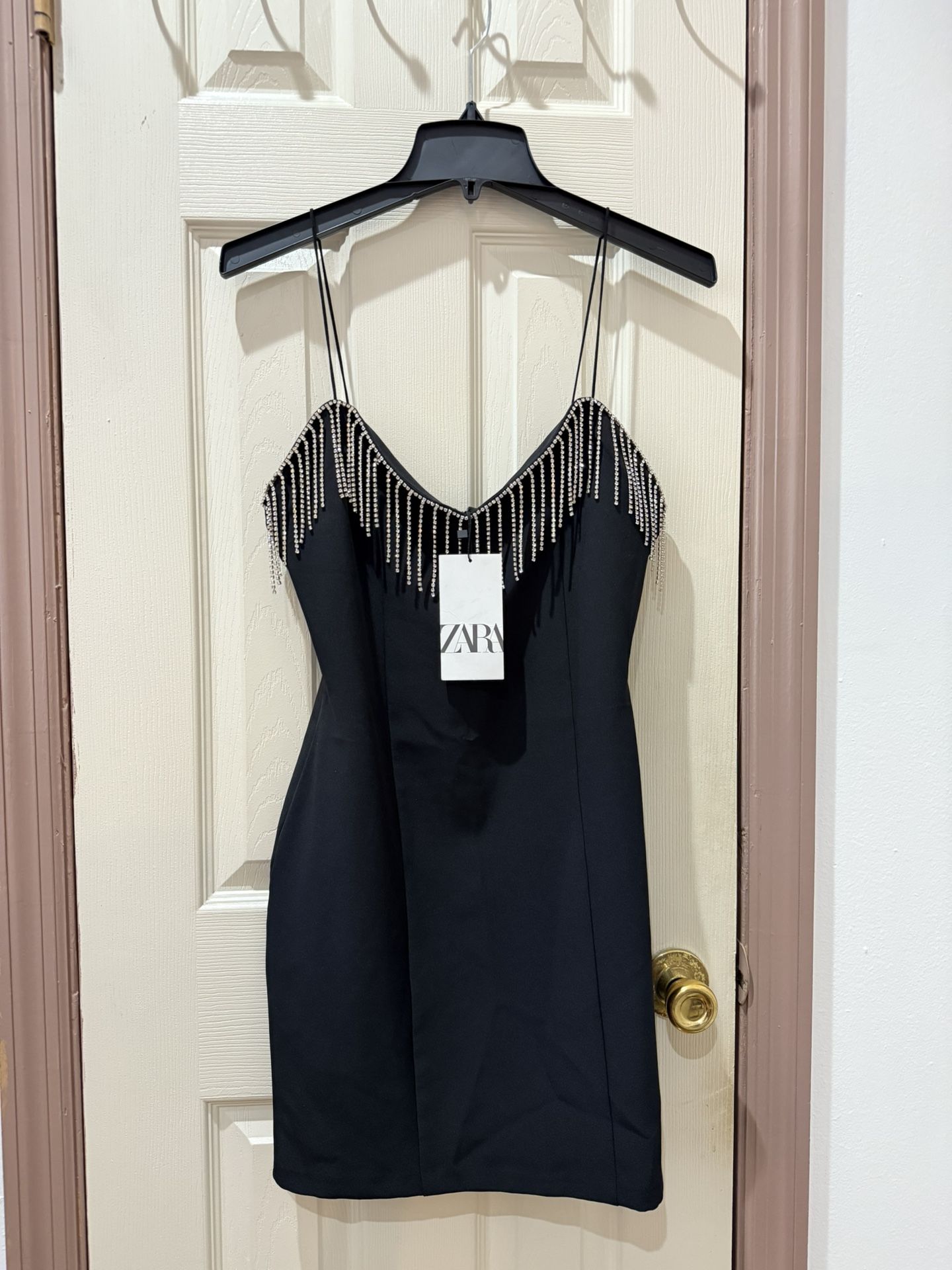 Zara Black Mini Dress - www.joarbit.com