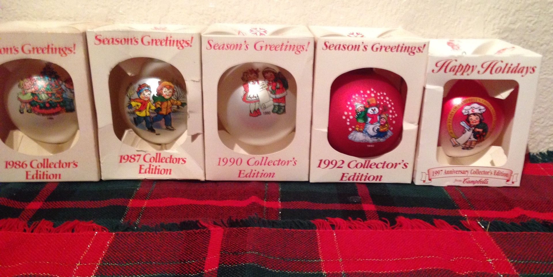 VINTAGE LOT OF 5 CAMPBELL'S SOUP KIDS COLLECTIBLE GLASS ORNAMENTS