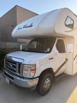 2019 Thor Motor Coach Four Winds 22E