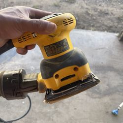 Dewalt Sander 