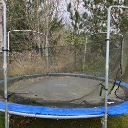 14’ Trampoline 