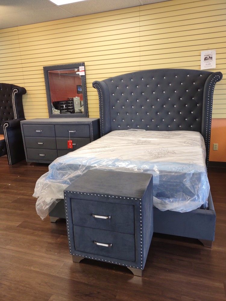 GREY VELVET BEDROOM SET