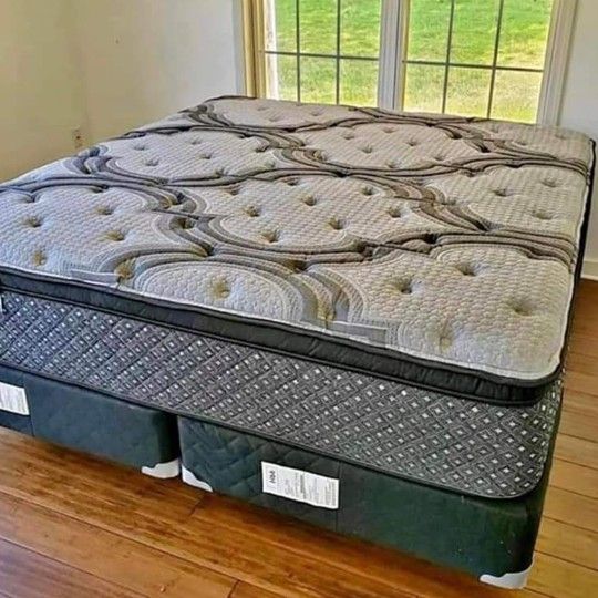 New Mattress By The Truckload