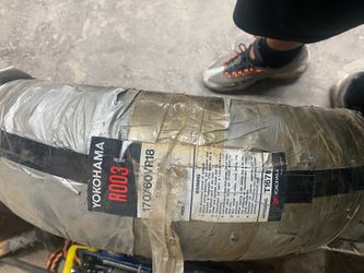 Yokohama R003 rear motorcycle tire is NEW car parts