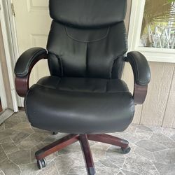 La-Z-Boy Swivel Office Chair