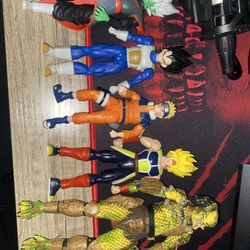 Action Figures Dragon Ball, Naruto, Halo, And Predator 