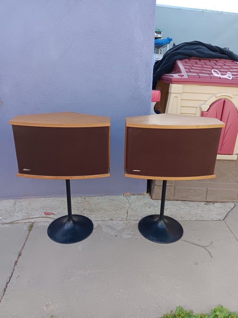 Bose 901 Speakers