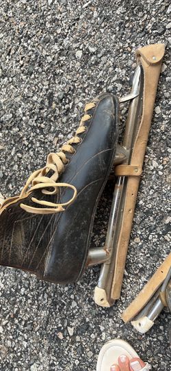Ice Skates 