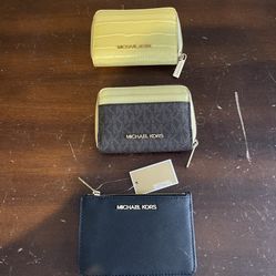 Authentic Michael Kors Small Wallets $60 EACH 🎁🎁 Pick Up In Van Nuys 