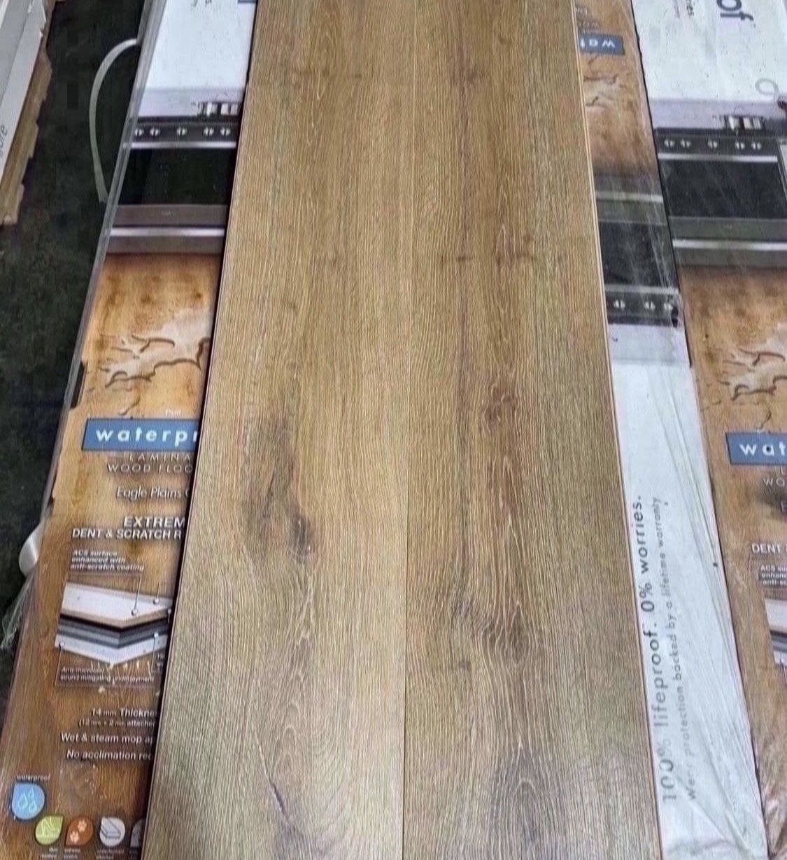 Eagle Plains Oak 14 mm T × 7.6 in. W Waterproof Laminate Wood Flooring