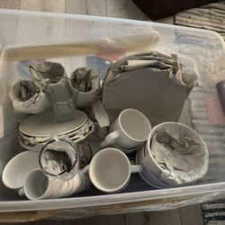 Tableware For 4 Plus Extras