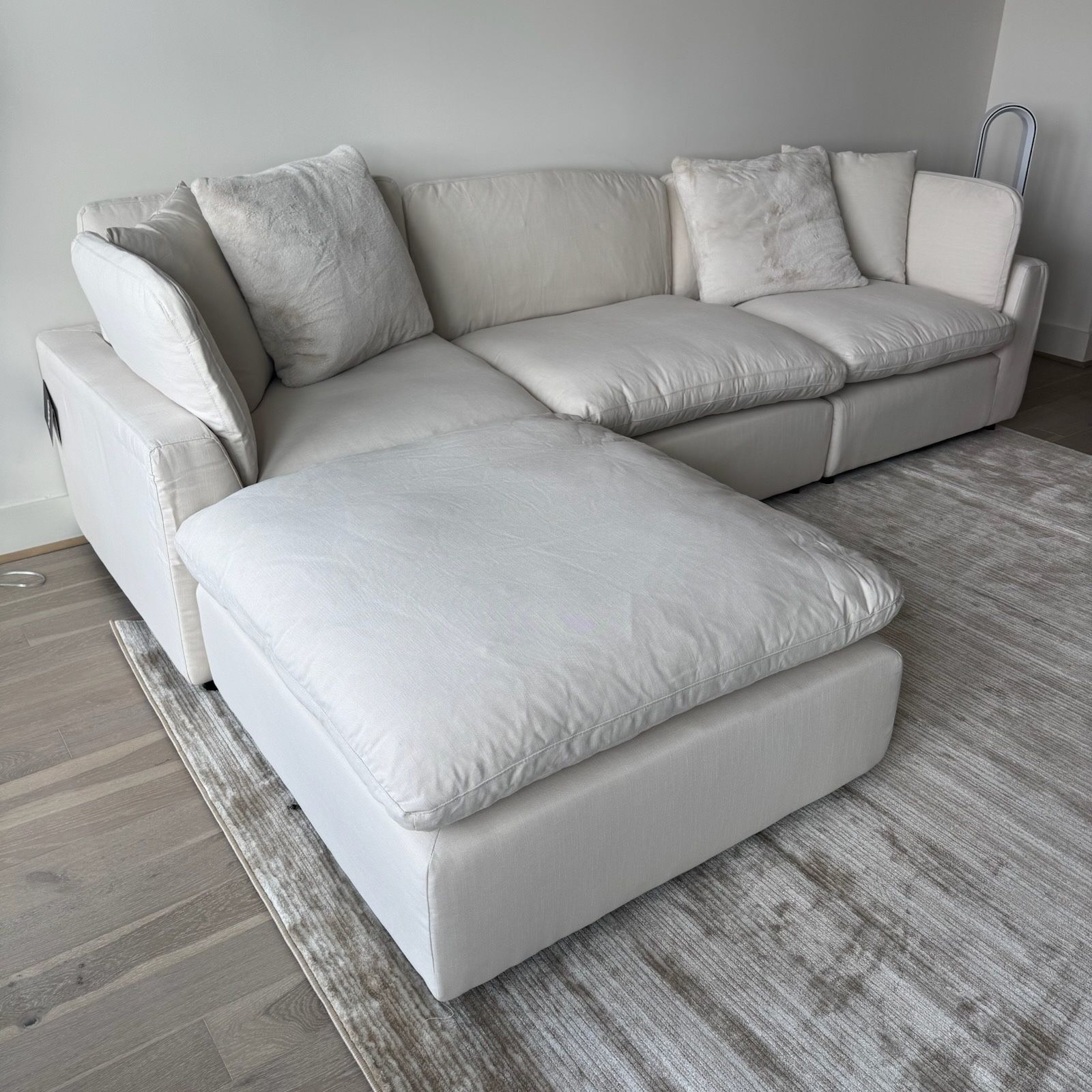 Sand Linen 4pc Modular Sectional Couch (NEW IN BOX)