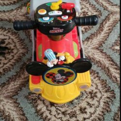 Kiddieland Mickey Mouse Battery Powered Toddlet Ride On Train With Tracks And Caboose