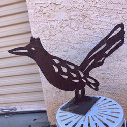 Wrought Iron Metal Rustic Bird Roadrunner On Base Southwest SW Yard Decor Outdoor