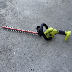 RYOBI ONE+ 18V 22 in. Lithium-Ion Cordless Hedge Trimmer (Tool Only) 