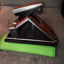 Polaroid  SX-70  Land Camera ALPHA 1