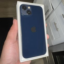 iPhone 13 for Metro by t-Mobile BRAND NEW ( $500 obo)