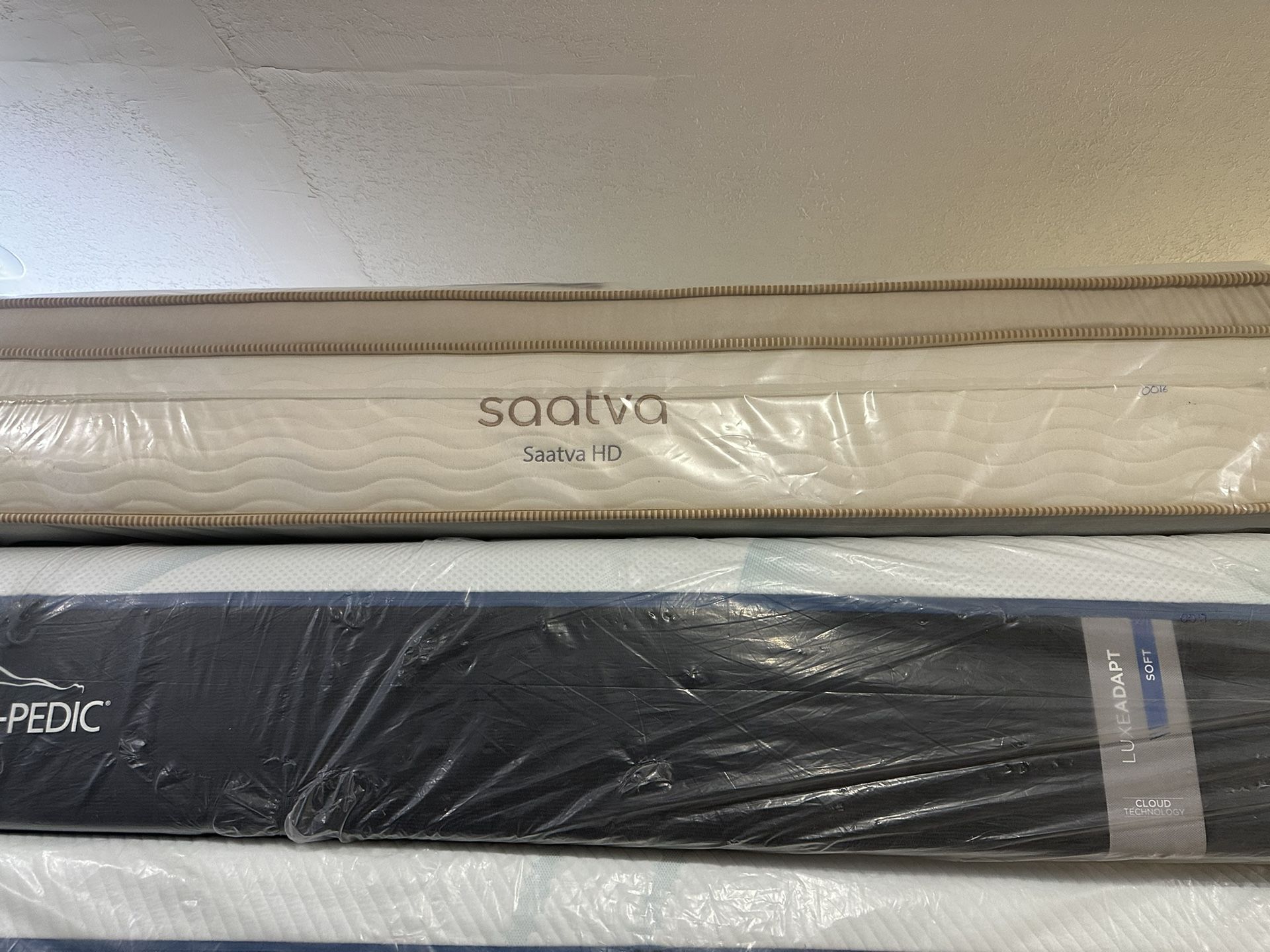 Luxury Saatva & Tempur-Pedic Mattresses – 50-80% Off! • Brand New, Minor Blemishes (Nothing That Affects Comfort) • King, Queen, Full, T