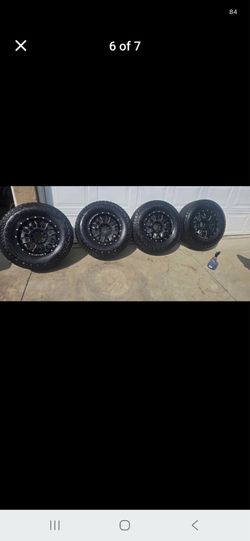 Black Falcon Ridge line Tires (Rubitrech)