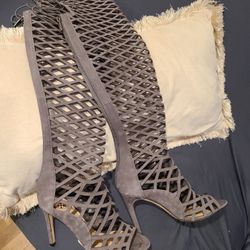 Size 8 Knee High Sandal Heels 