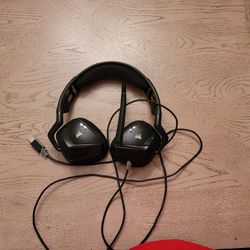 Corsair VOID PRO CA-9011154-NA RGB USB Dolby 7.1 Surround Sound Gaming