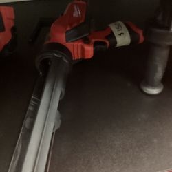Milwaukee M12 Caulking Gun (Tool-Only $150