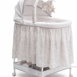 Baby Glider Bassinet