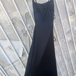 Black Dress - Maxi