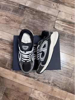 Men’s Fashion Sneakers: 10M / 44EUR