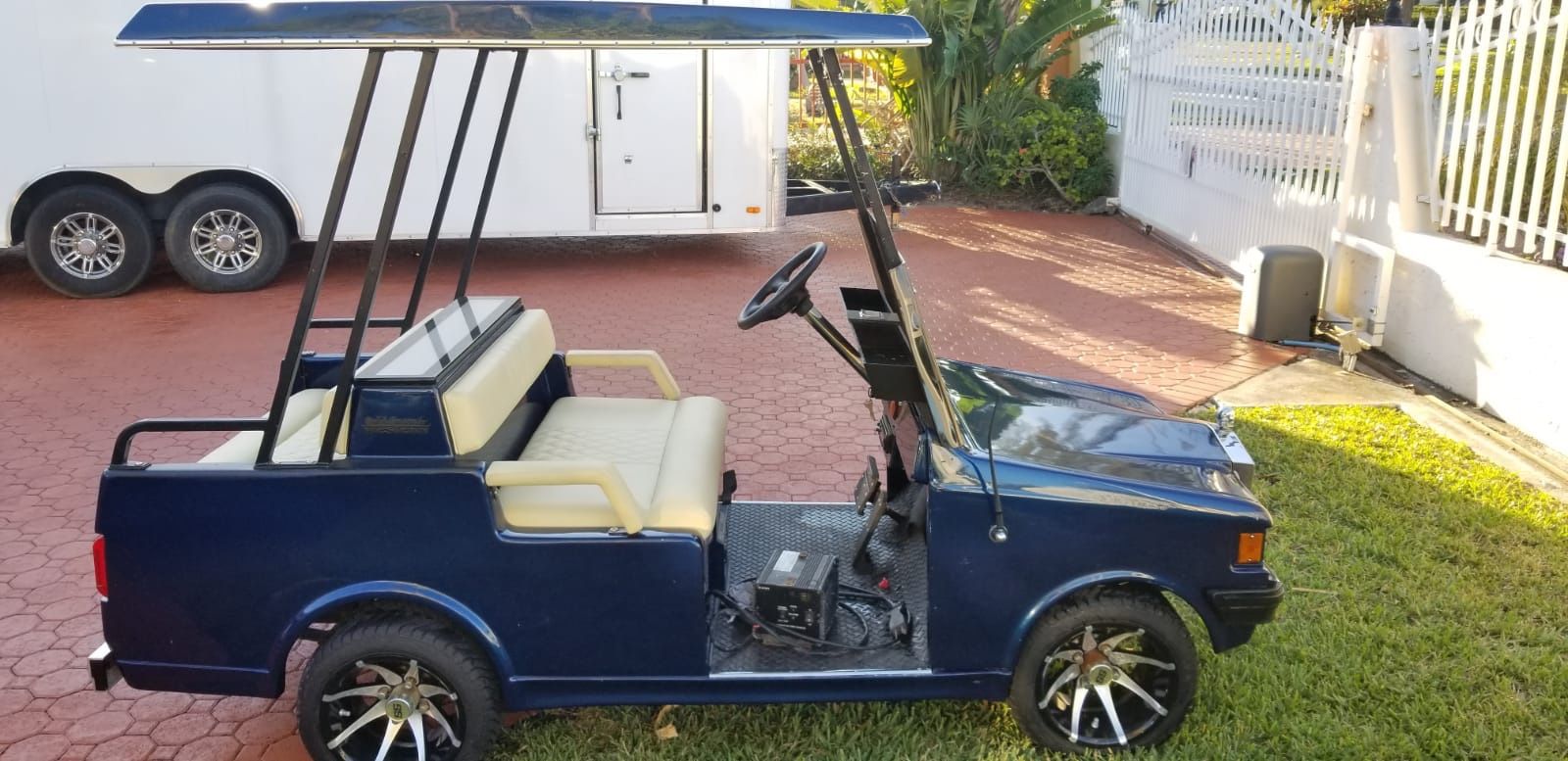 Golf car