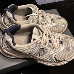 NB Women Shoes Size 8