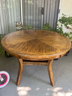 Round Solid Wood Dining Table