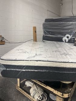 Twin mattress
