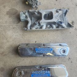Edelbrock 302 Valve Covers 