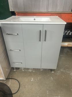 Bathroom Vanity 30”