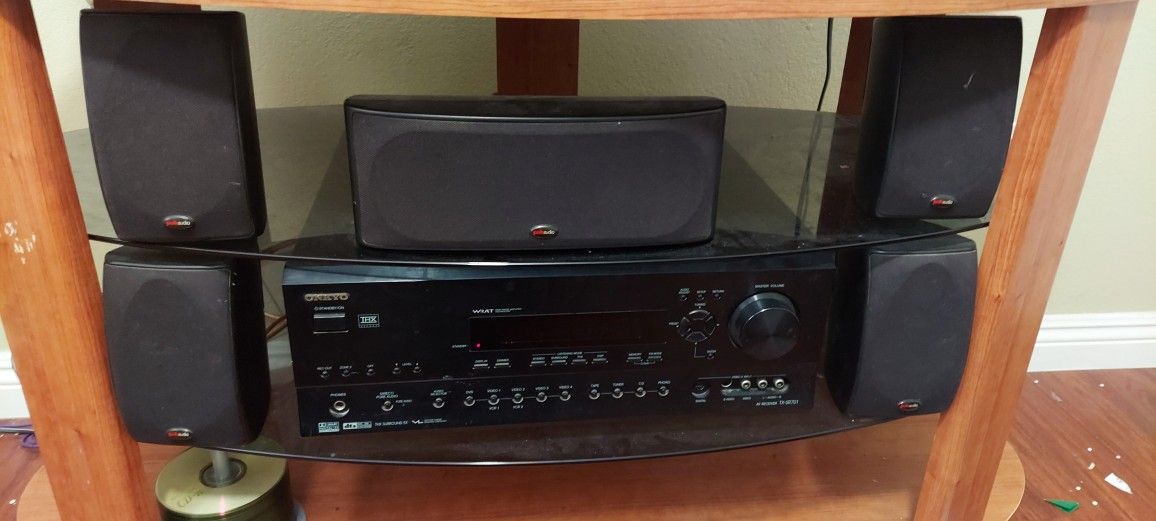 ONKYO TX -SR 701 Receiver And Polk Speakers All Black Great Quality 5.1 Surround  Sound