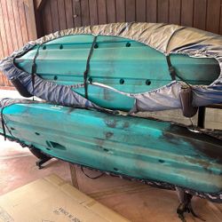 Kayaks 
