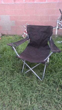 Folding Camp Chair with Cup Holder