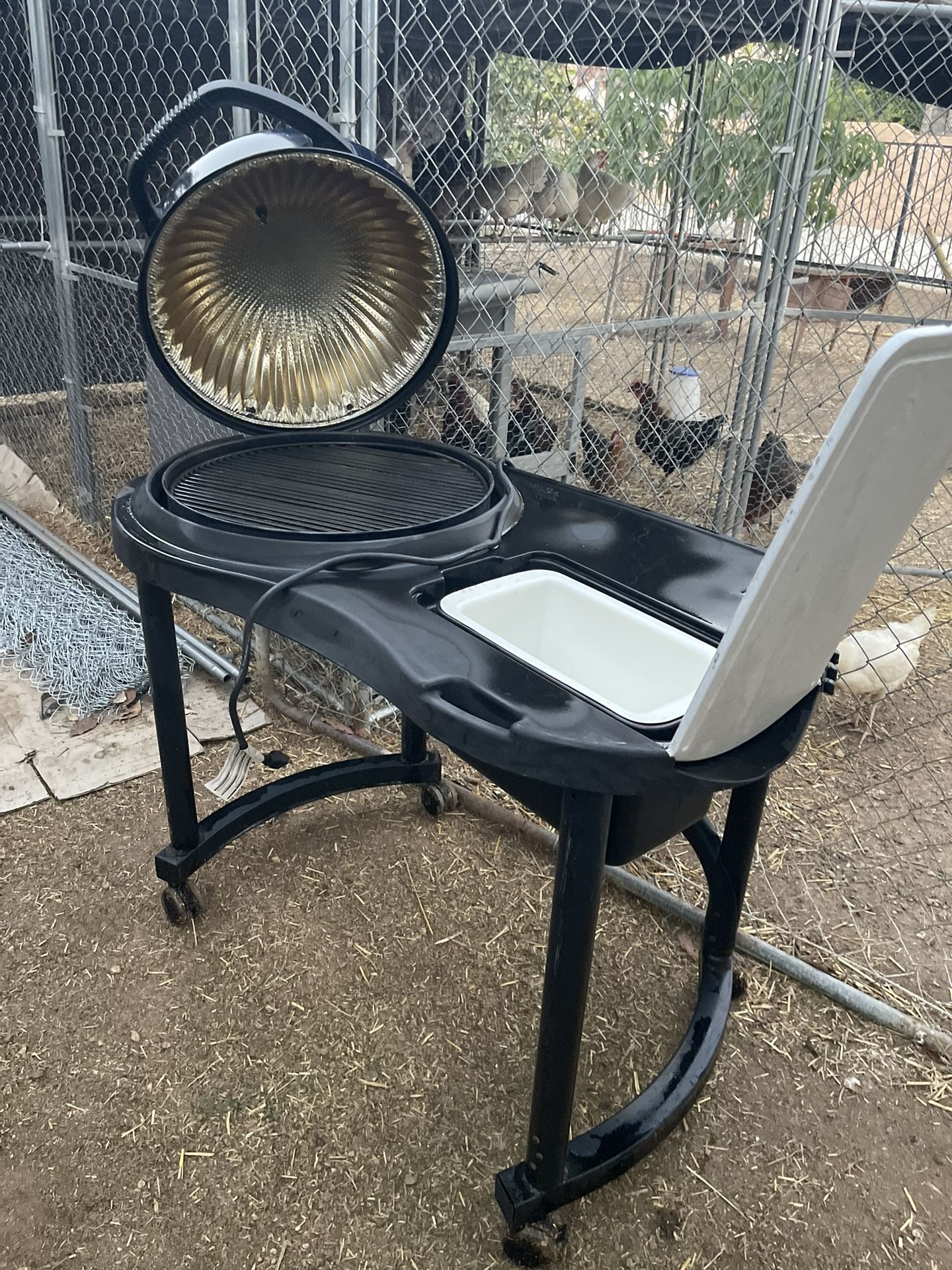 BBQ Barbecue Electric Plug-in easy to use