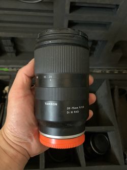 Tamron 28-75mm f/2.8 Di III RXD Sony E mount