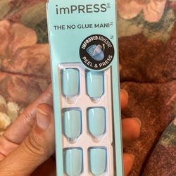 KISS Impress No Glue Nails