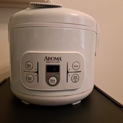 6 Cup Rice Cooker With Steamer Insert