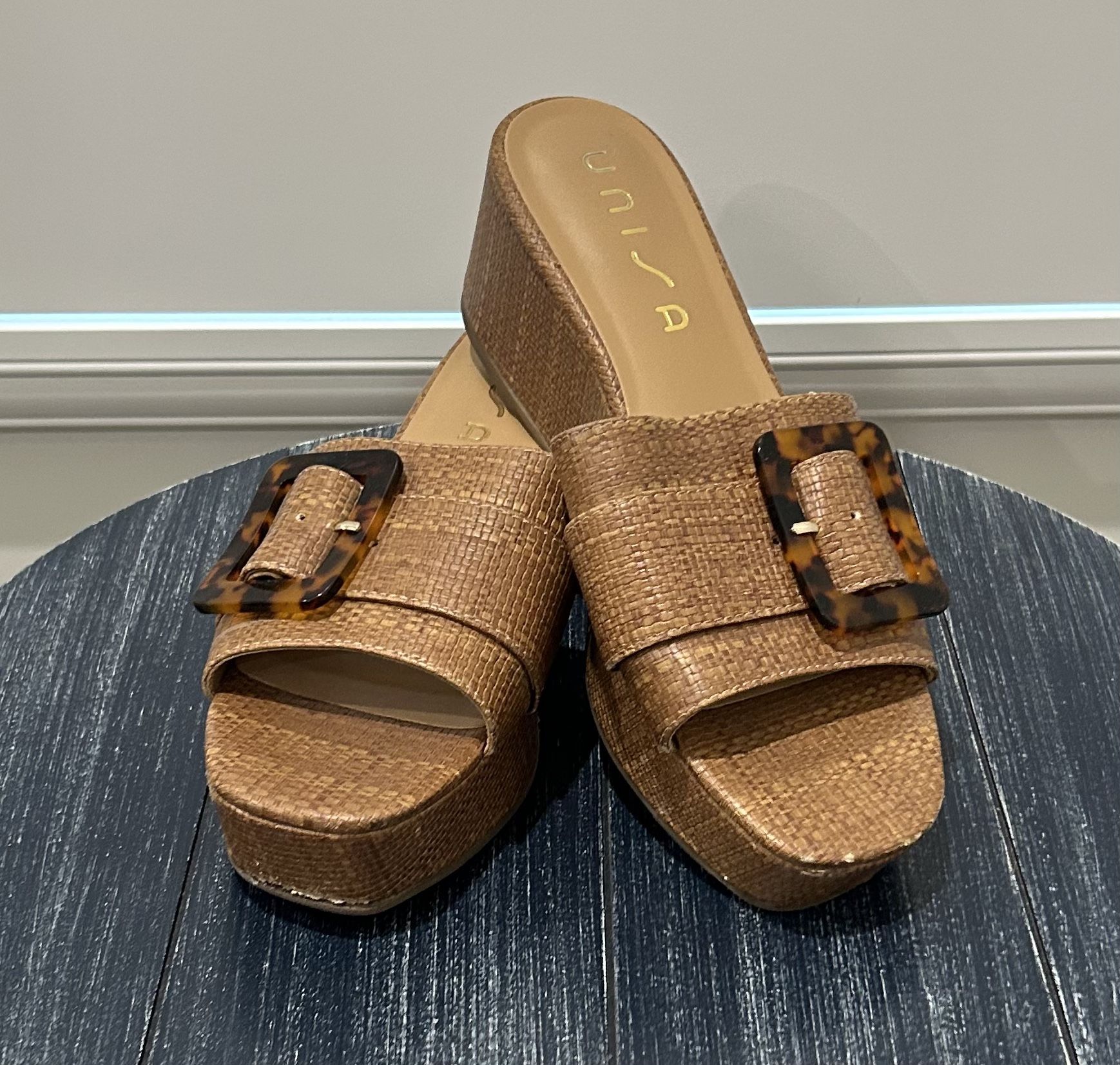Unisa Buckle Wedge Sandals